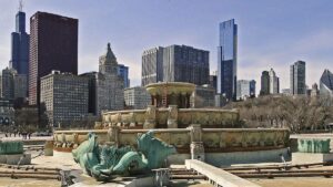 Buckingham Fountain in Downtown Chicago.